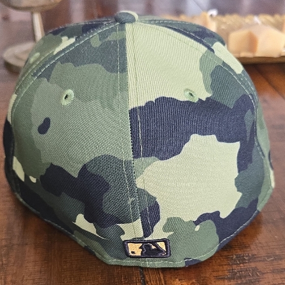 New Era NY Yankees Hat - Picture 7 of 12